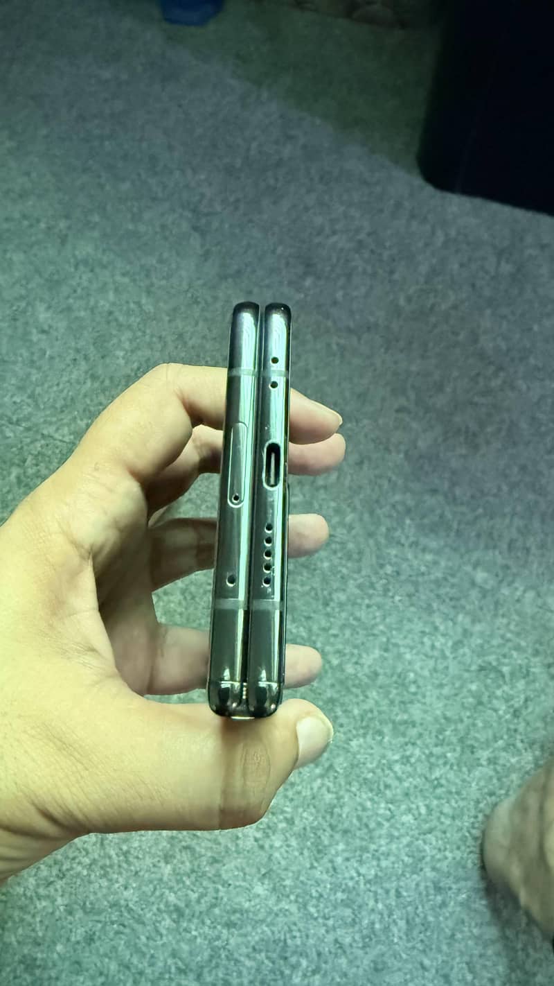Google Pixel Fold 1