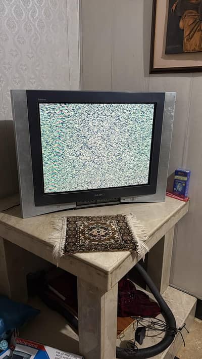 SONY TRINITRON OLD TV FOR SALE