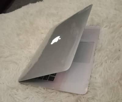 MacBook 2014