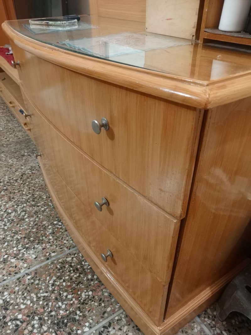 King Size bed 3