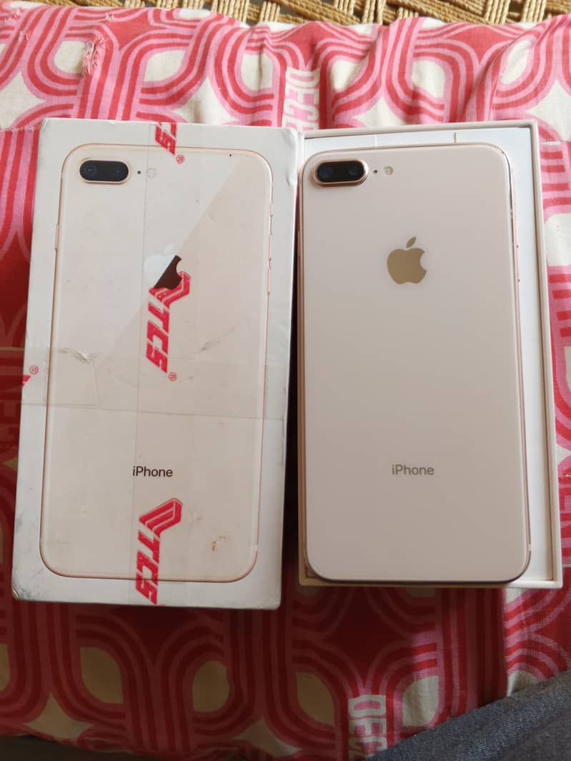 Apple iPhone 8 Plus 0