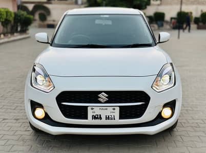 Suzuki Swift GLX 2022