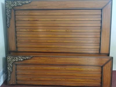 Solid Wooden Bedroom Set (Bed + Dressing + Side Tables) for Sale