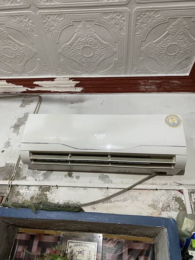 Haier 1.5 ton ac for sale working excellent