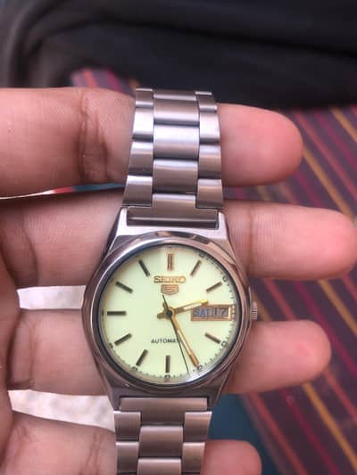 Seiko 5 original automatic watch time or date