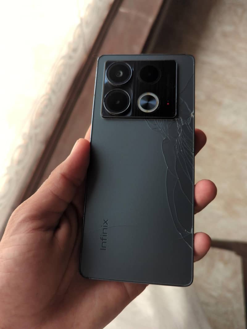 Infinix Note 40 1