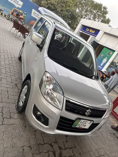Suzuki Wagon r VXL 2017 first owner Bumper to Bumper genuine.