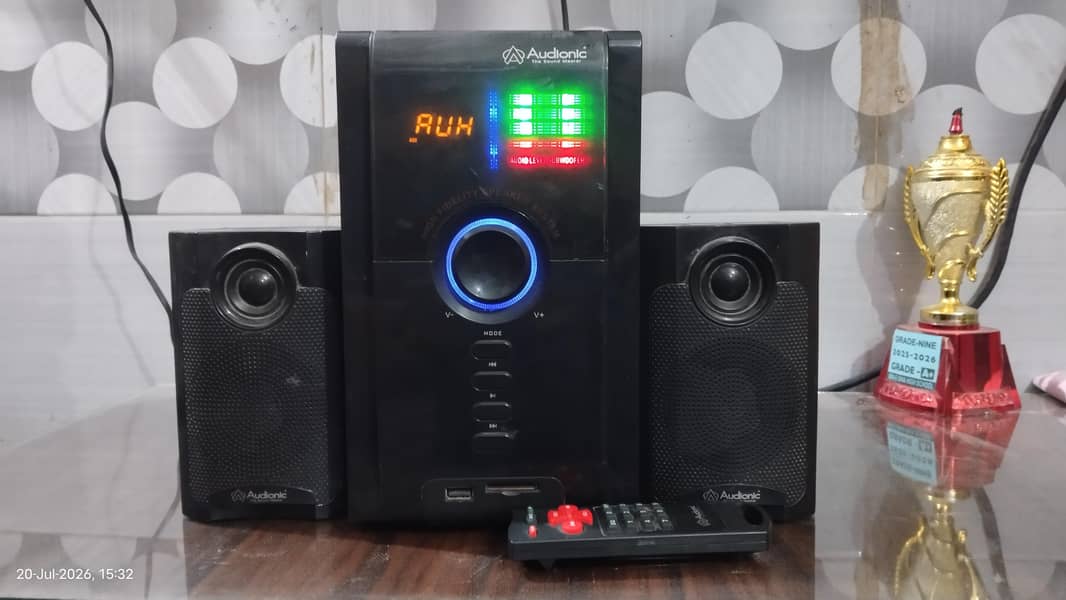 Audionic subwoofer speaker 0