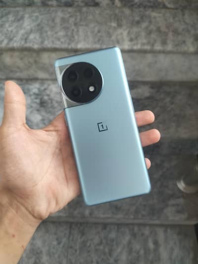 One Plus 11R