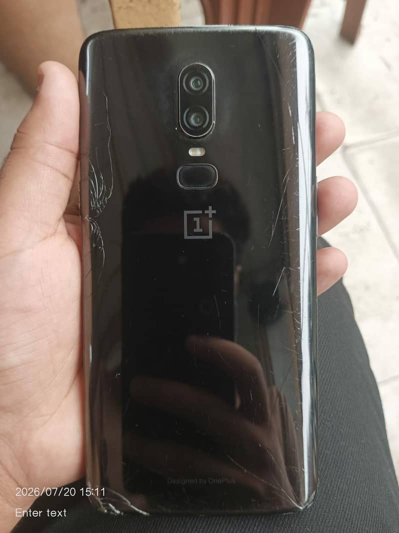 One Plus 6T 1