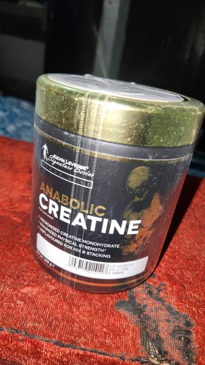 Creatine Monohydrate by Kevin Levrone