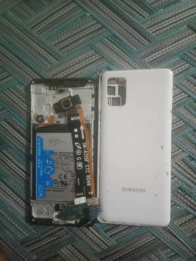 All parts of Samsung a31 without board. price  7000