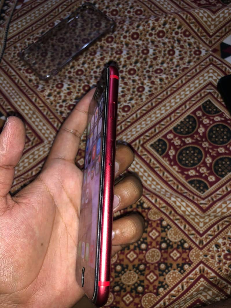 Apple iPhone SE 4