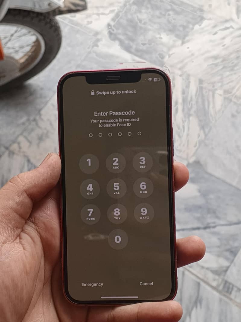 Apple iPhone 12 2