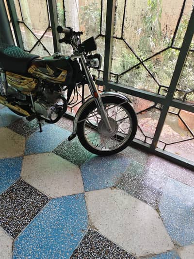 Honda cg125 gold 10 by 10 condition