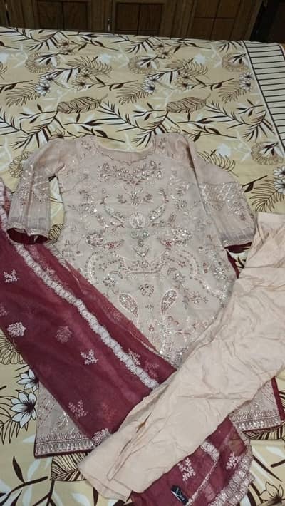 Tawwkul brand dress