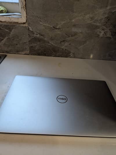 Dell XPS 15 (7590) Premium Core i7 9th Gen | 32GB RAM | GTX 1650 | 500