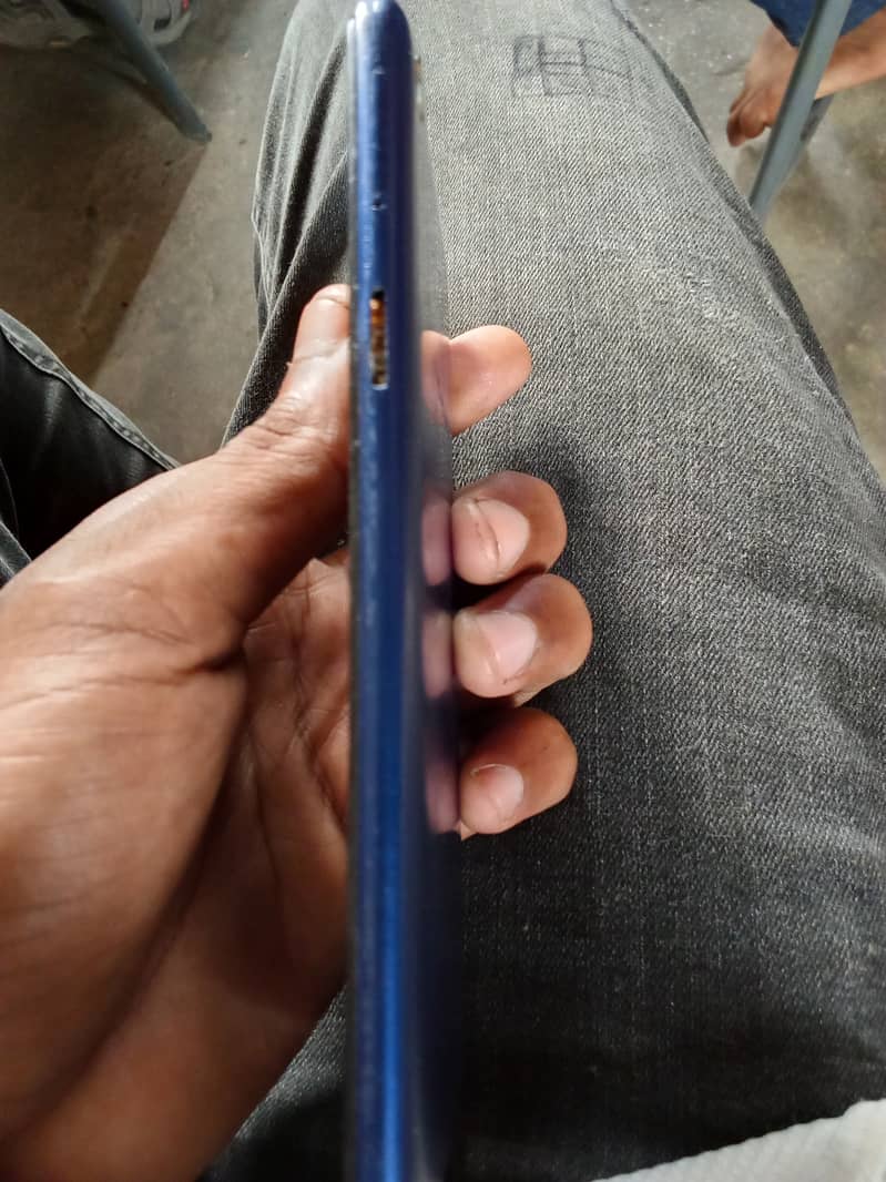 OPPO A37 3