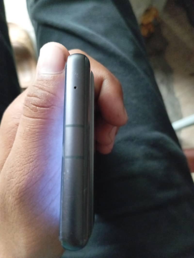 Google Pixel 7a 2