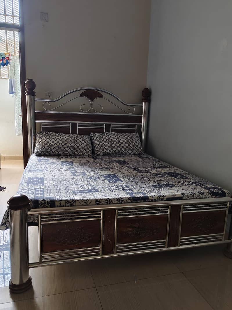 use bed 2
