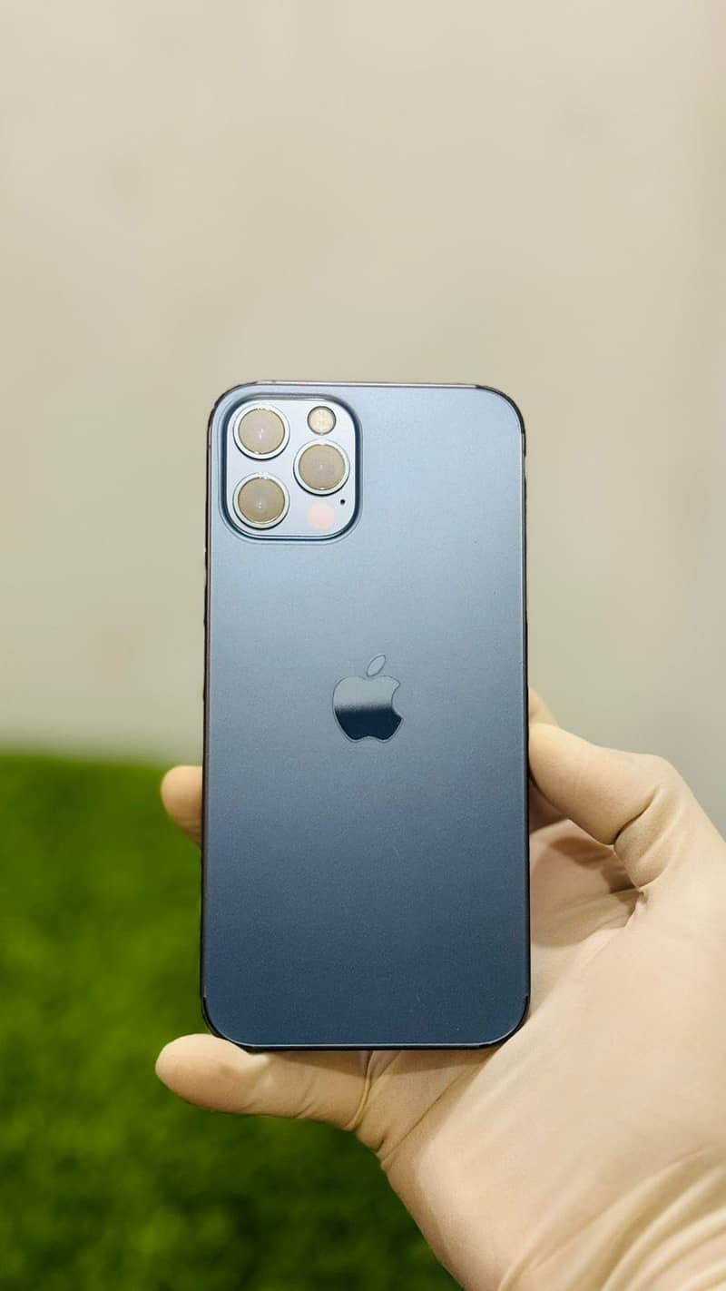 Apple iPhone 12 Pro 2