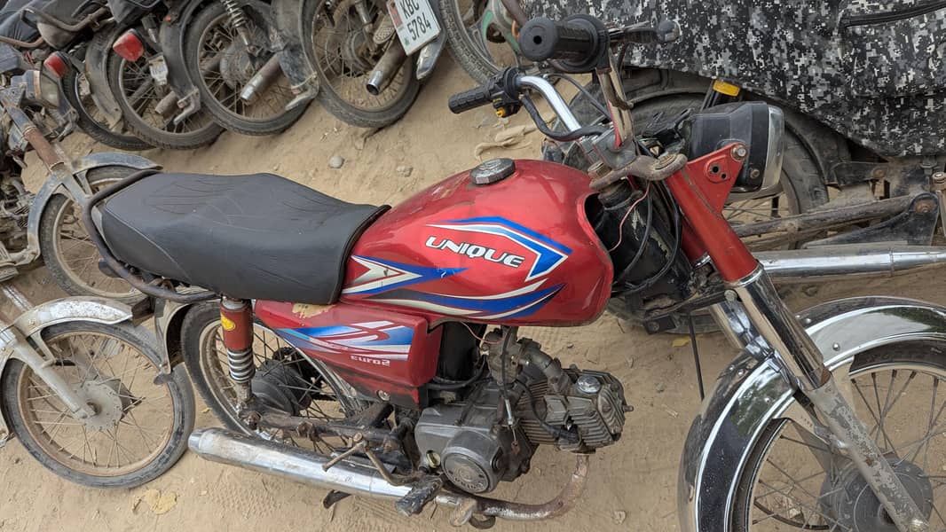 unique 70cc 2017 model Condition 10/10 2