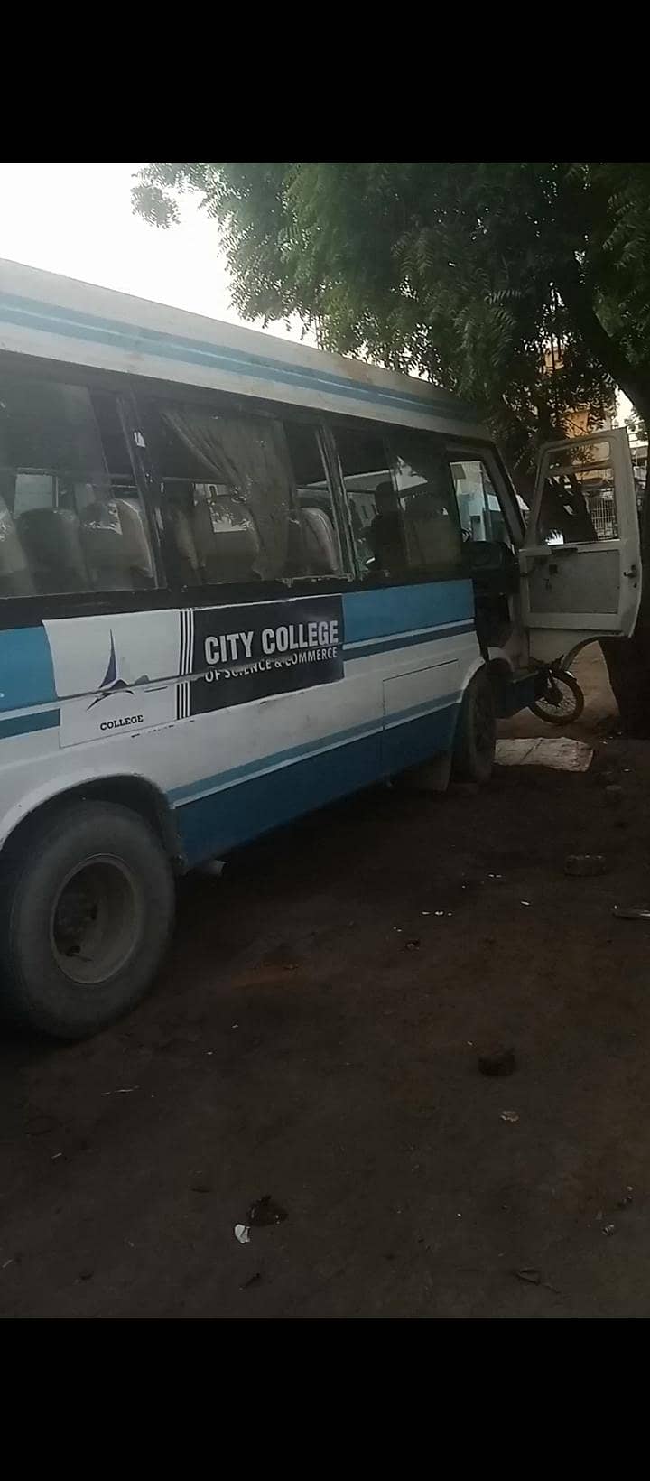 bus 30seaters ,, 2