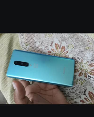 One Plus 8 8/128gb