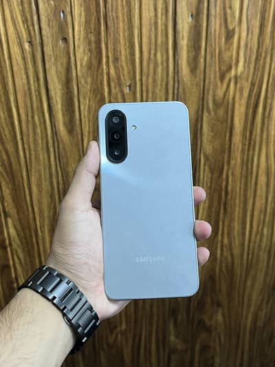 Samsung A17 8/256