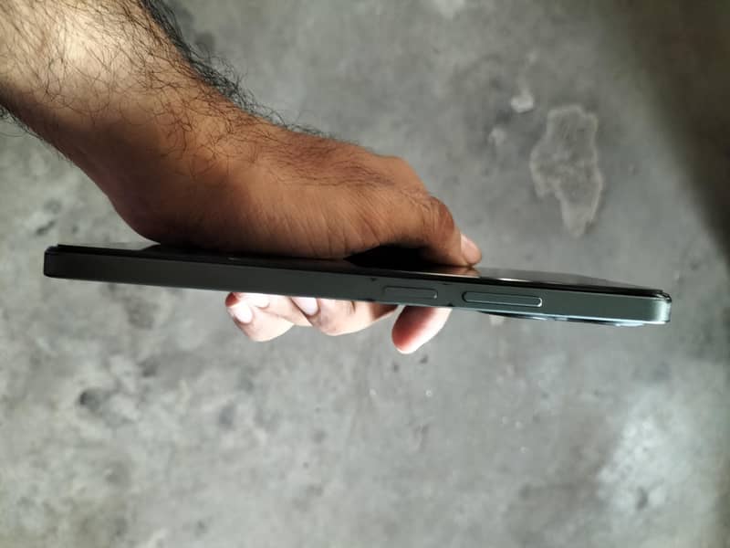 Realme C61 1