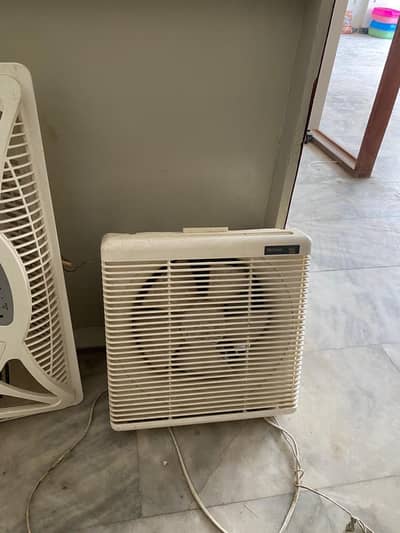 Exhuast fan pak fan good quality and condition