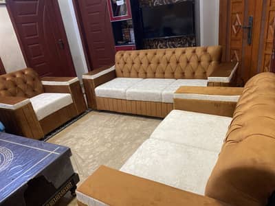 brand new sofa set  in new condition