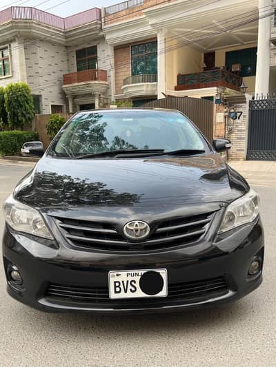 Toyota Corolla Altis 2012