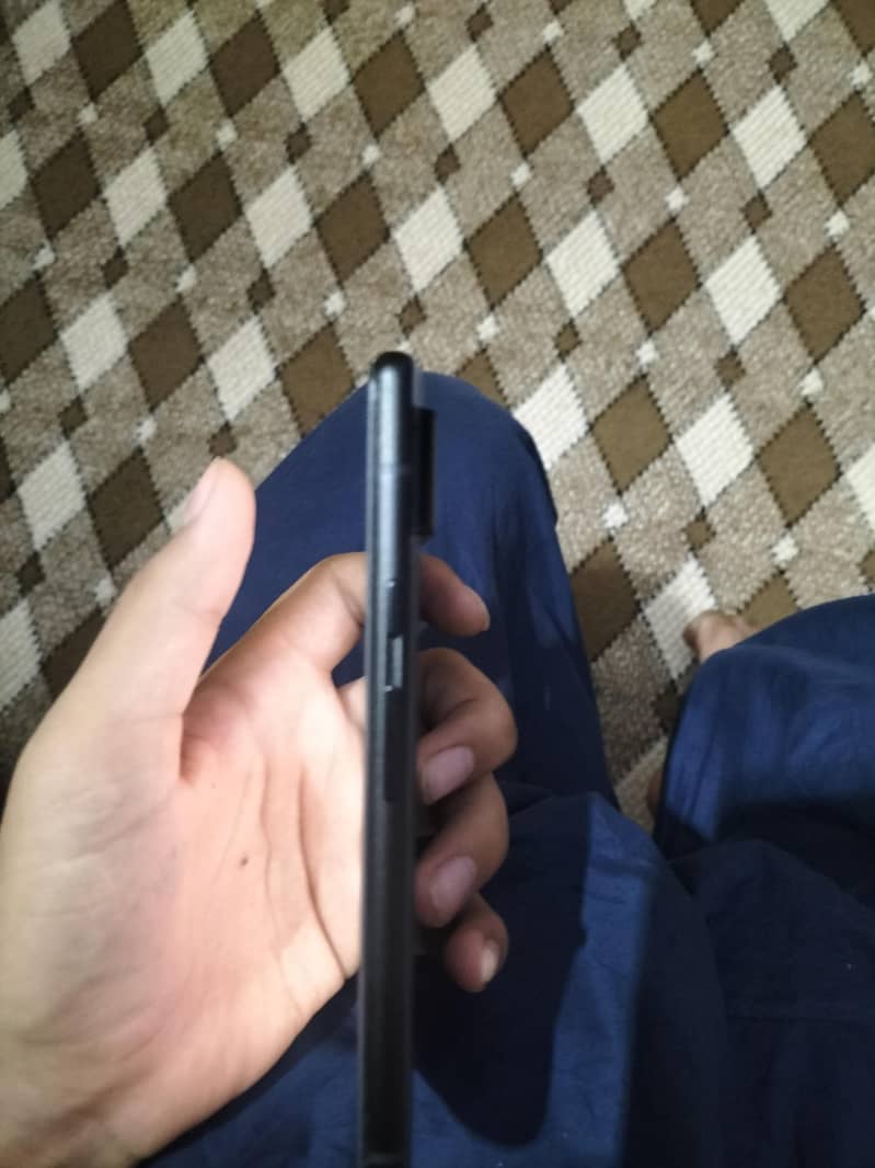 Google Pixel 6 4