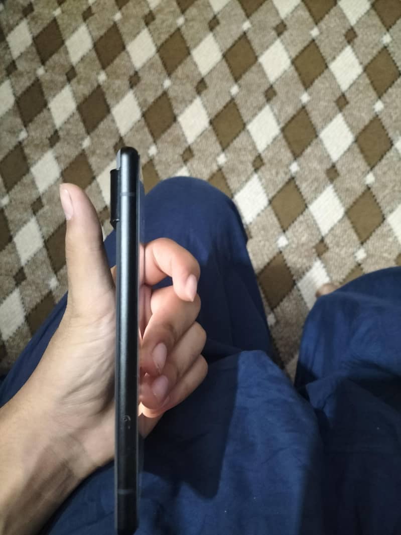 Google Pixel 6 5