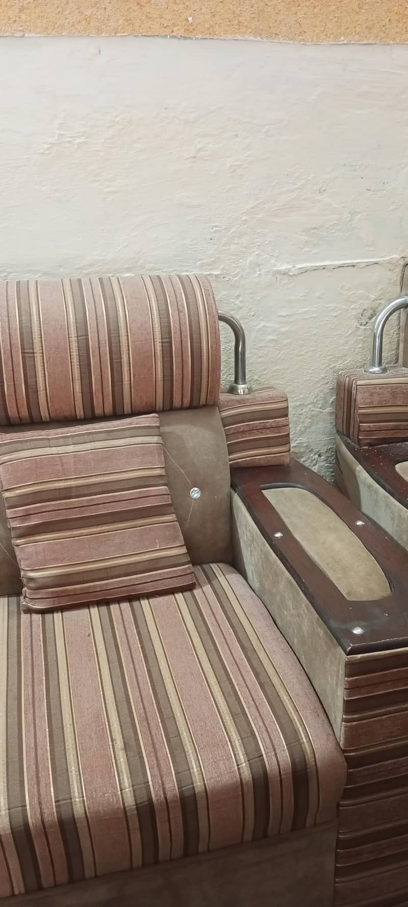 sofa set five seater 1