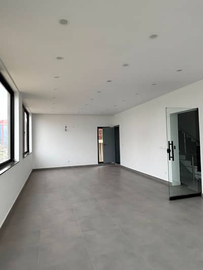 5 Marla Corner Commercial 3rd Floor Available For Rent Park View City Lahore