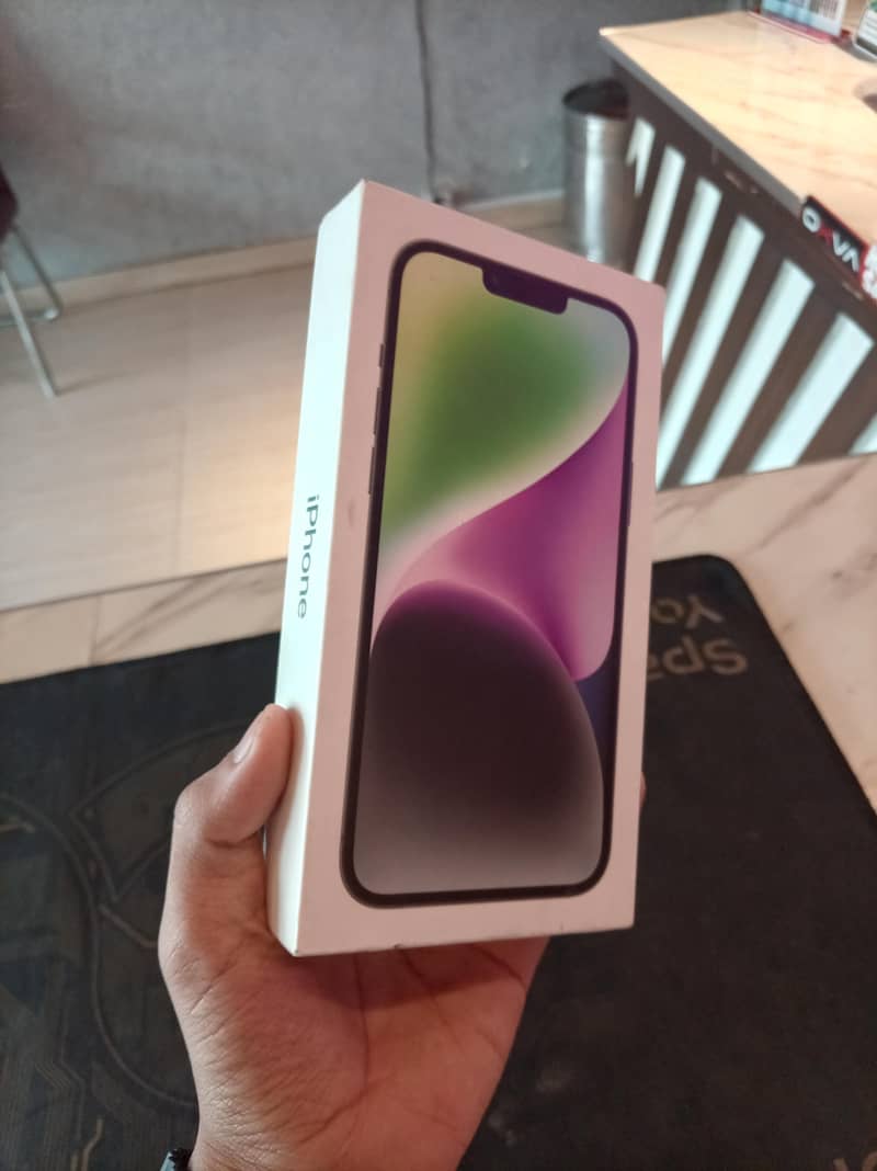 Apple iPhone 14 plus 6