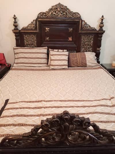 Complete King Size Bed Set (Double Bed, Almirah, Dressing and Divider