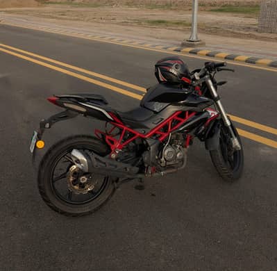 Benelli TNT 150