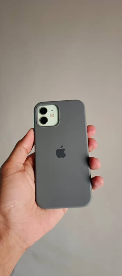 Apple iPhone 12 128GB 84% BH Non pta factory unlock.