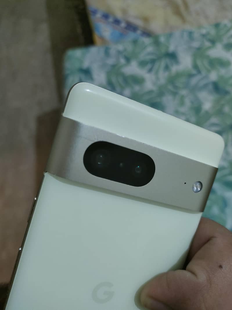 Google Pixel 7 2