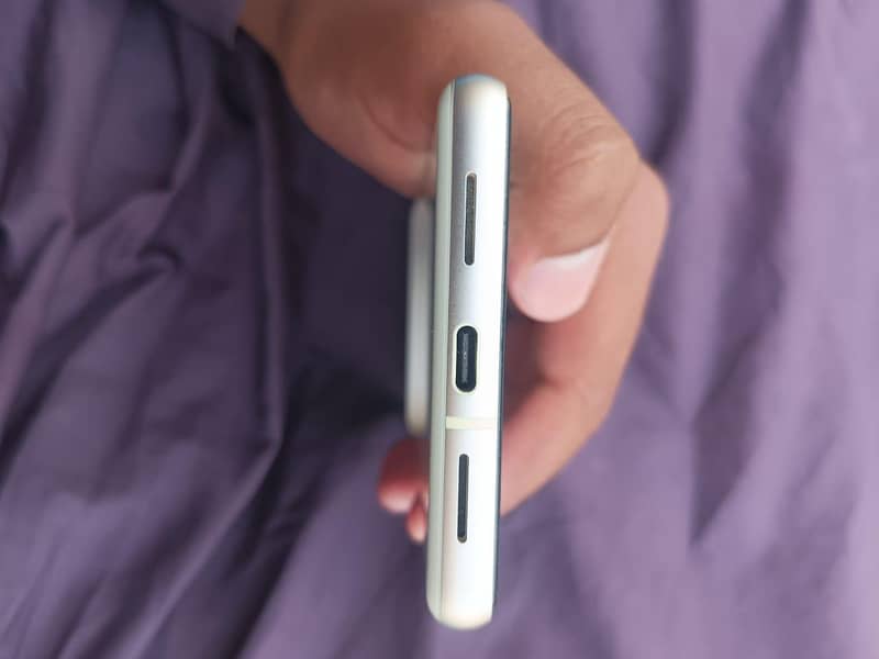 Google Pixel 7 6