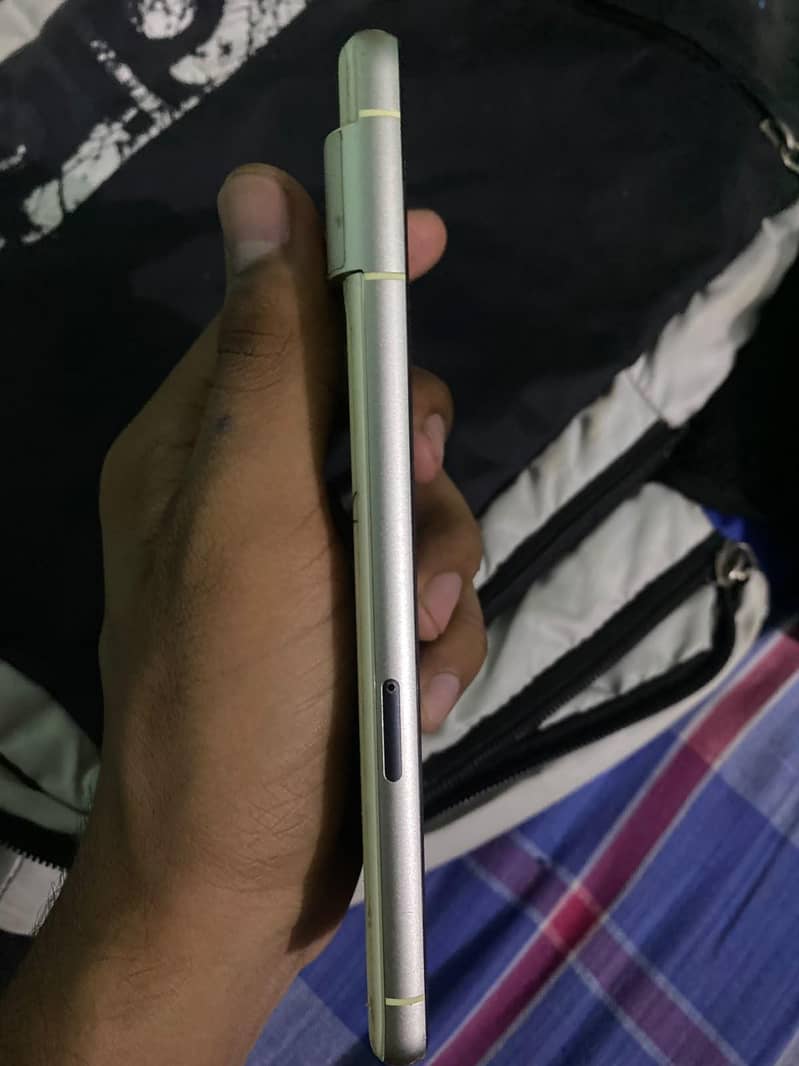 Google Pixel 7 2