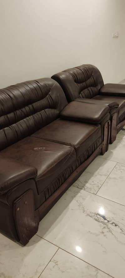 brown sifa (8 seater)