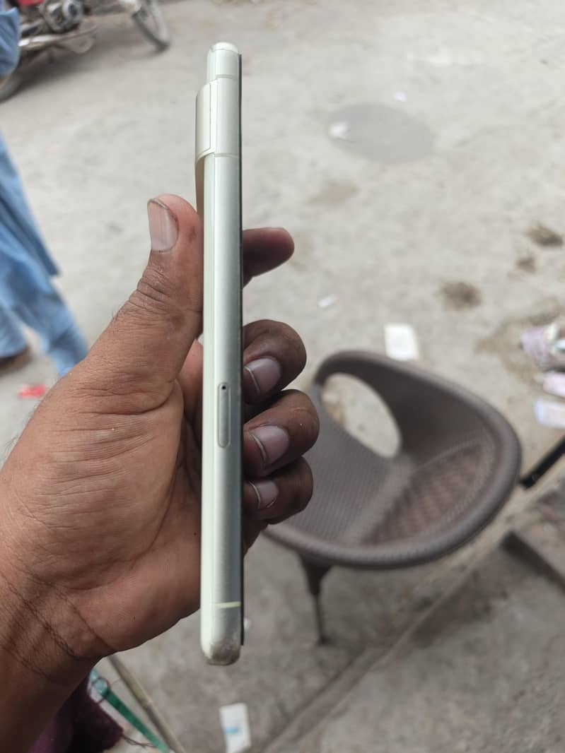 Google Pixel 7 6