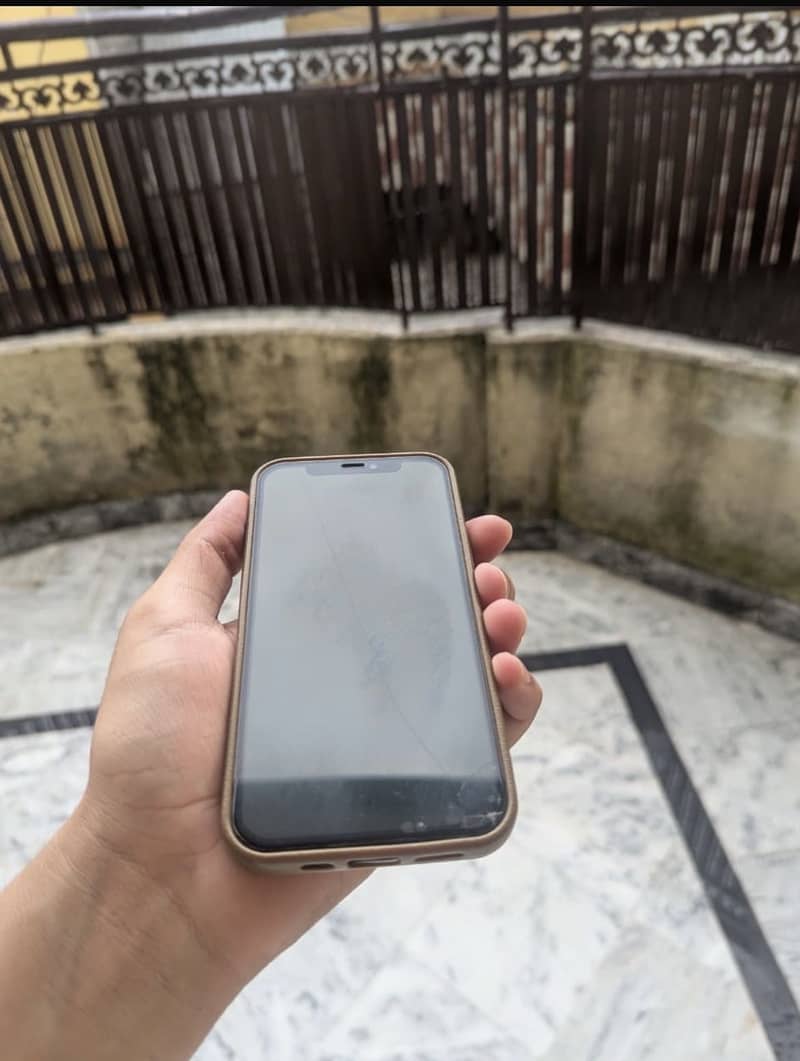 Apple iPhone 12 10