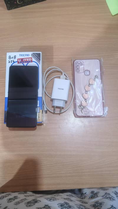 Tecno CAMON 20
