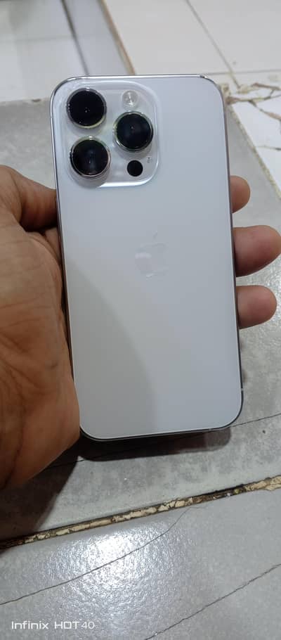 Apple iPhone 14 Pro