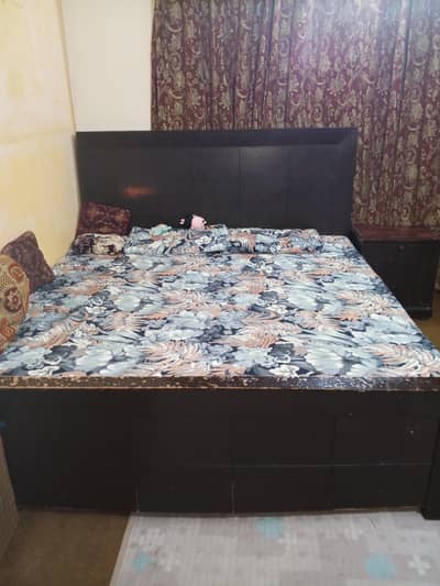 king size bed
